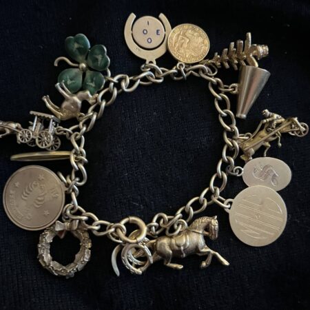 14 Kt Vintage Charm  Bracelet